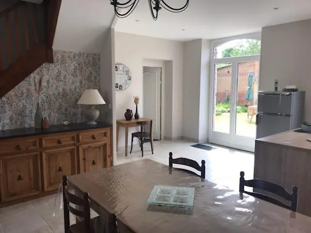 Pomme De Pin 度假居 Almeneches